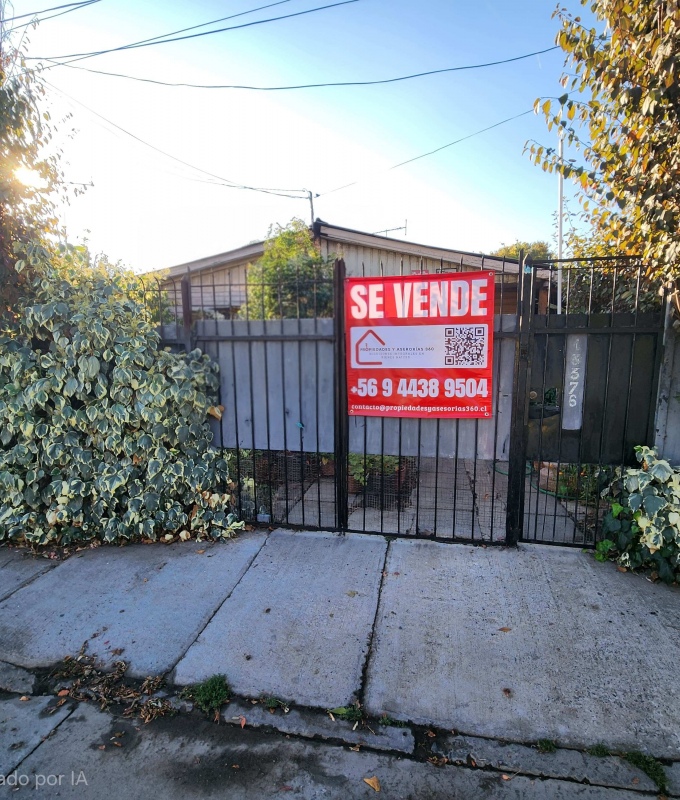 Venta Lo Barnechea - Casa con Gran Terreno y Alto Potencial